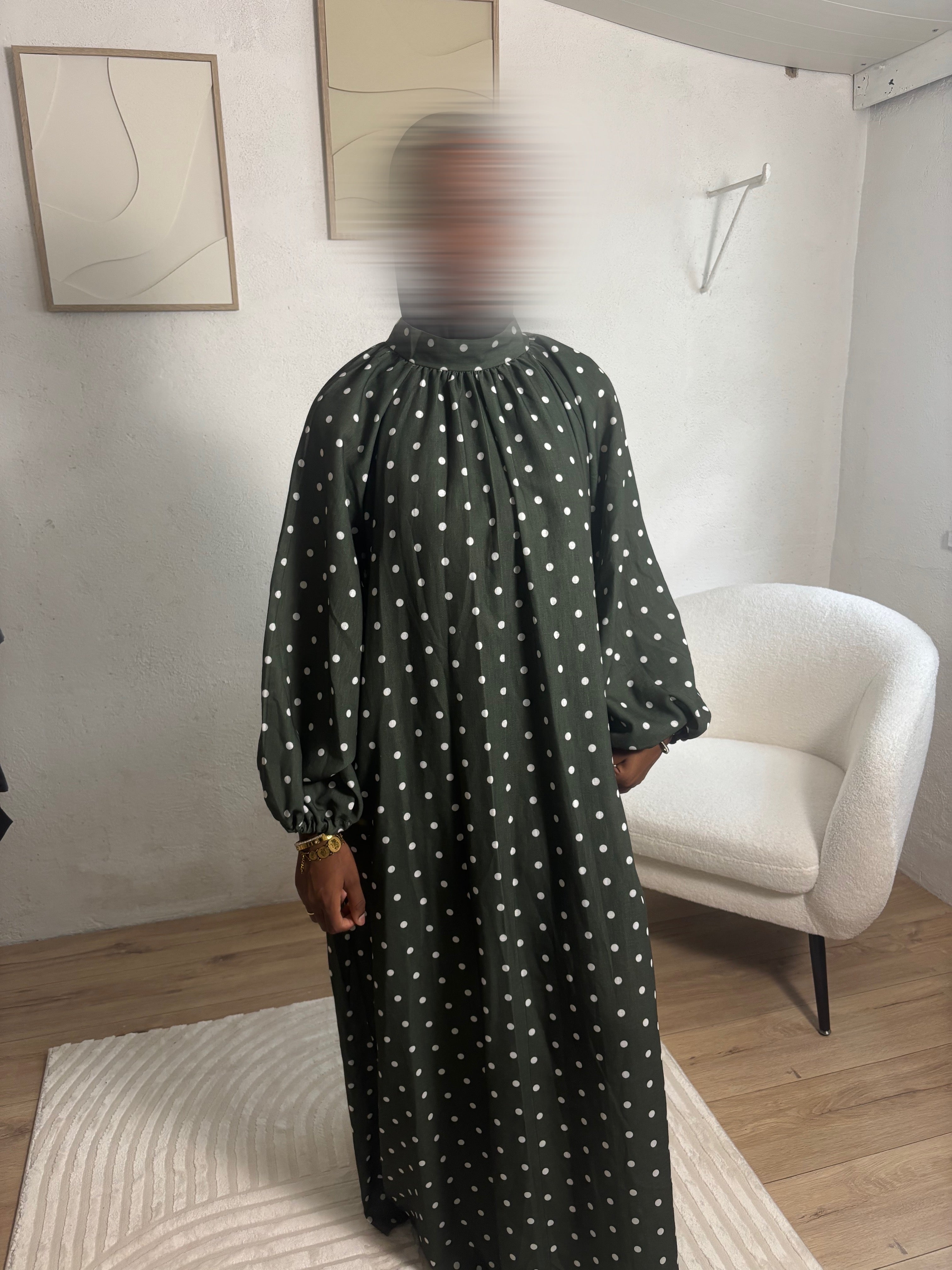Robe à pois vert